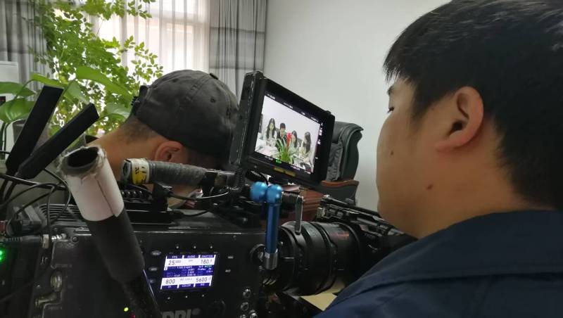 剧本杀式体验：费县广告片拍摄公司构建沉浸式消费决策路径